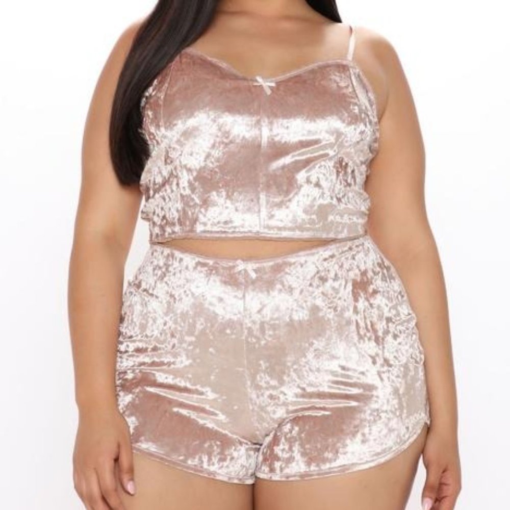 Fashion Nova 2 Piece Pajama Set